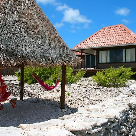 Miki Miki Lodge Avatoru Exterior foto