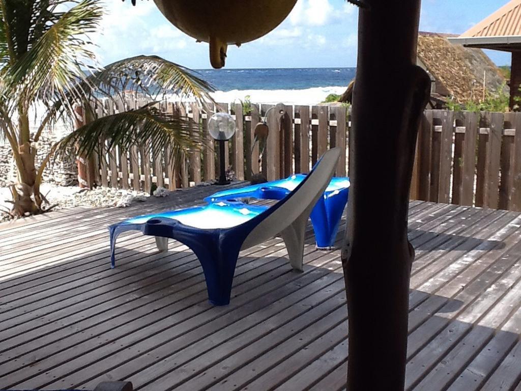 Miki Miki Lodge Avatoru Exterior foto